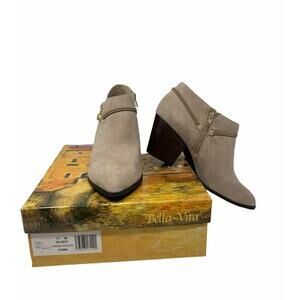 Bella Vita ESME Almond Kidsuede Ankle Boots Size 11W